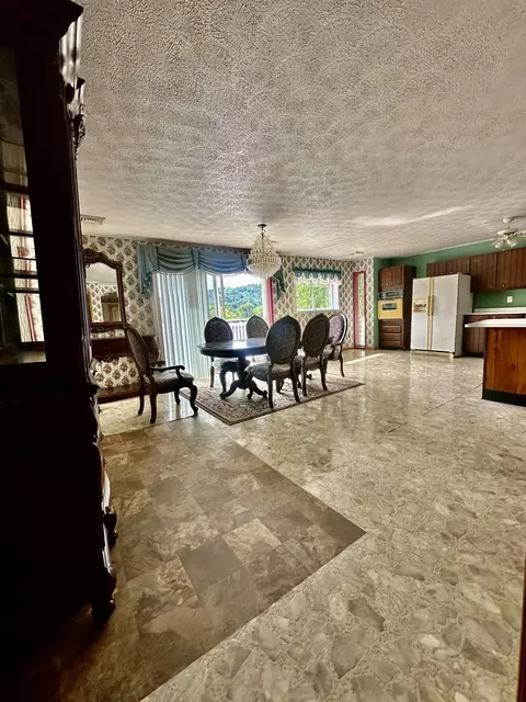 36 Blake Dr, Jackson, KY 41339 photo 12