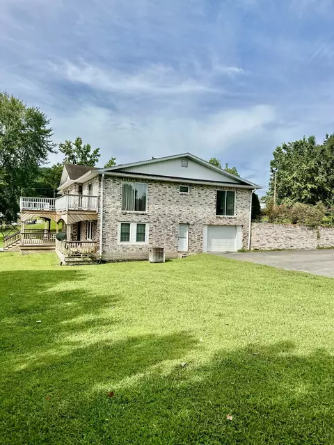 36 Blake Dr, Jackson, KY 41339 photo 8