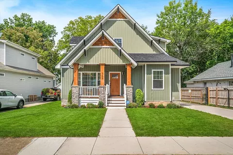 365 Lincoln Ave, Lexington, KY 40502