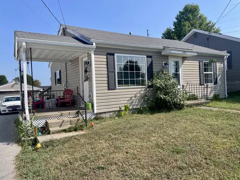 681 E Office St, Harrodsburg, KY 40330