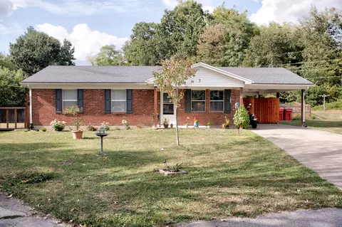 5 Pebble Ct, Frankfort, KY 40601