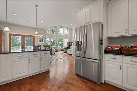 Kitchen - 155 Jody Dr, Nancy, KY 42544 photo 3 of 4
