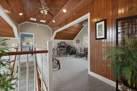 Entry Way - 155 Jody Dr, Nancy, KY 42544 photo 2 of 8