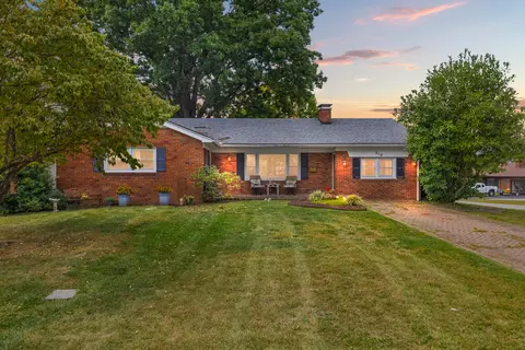 210 Hiawatha Trl, Frankfort, KY 40601