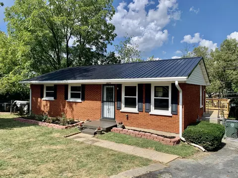 2425 Butternut Hill Ct, Lexington, KY 40509