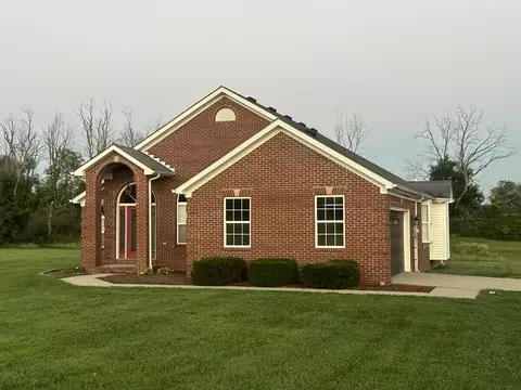 1095 Breezy Ln, Berea, KY 40403