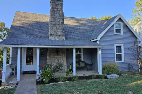 212 Battle Grove Ave, Cynthiana, KY 41031