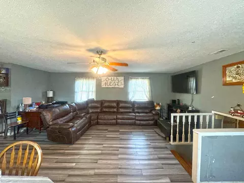 248 Parrish Ave, Paris, KY 40361 photo 11