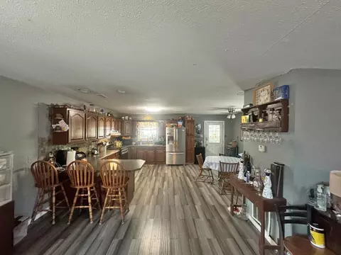 248 Parrish Ave, Paris, KY 40361 photo 9