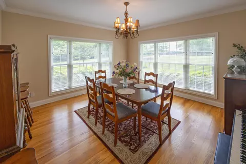 2016 Spring Station Rd, Midway, KY 40347 photo 8
