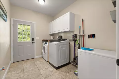 Other - 655 Stringtown Rd, Paris, KY 40361 photo 8 of 21