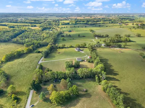 View/Area - 655 Stringtown Rd, Paris, KY 40361 photo 5 of 9