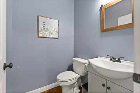 Bath - 655 Stringtown Rd, Paris, KY 40361 photo 7 of 7