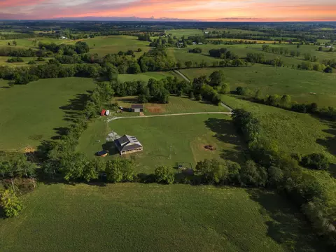 View/Area - 655 Stringtown Rd, Paris, KY 40361 photo 3 of 9