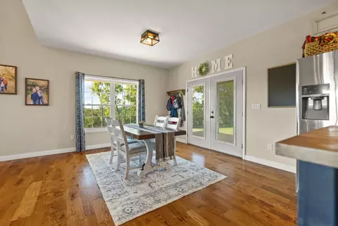 Dining - 655 Stringtown Rd, Paris, KY 40361 photo 1 of 1