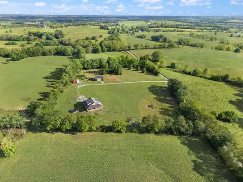 View/Area - 655 Stringtown Rd, Paris, KY 40361 photo 4 of 9