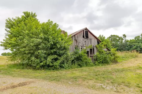5304-5308 Benson, Shelbyville, KY 40065