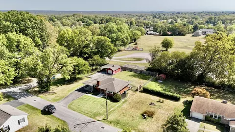 700 Parklawn St, Danville, KY 40422
