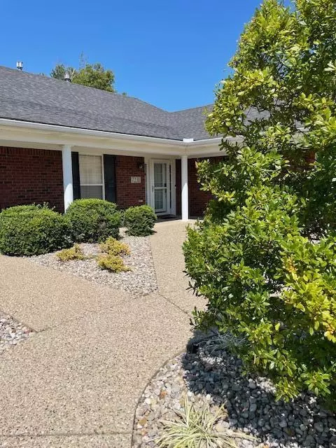 7231 Briscoe Vista Way, Louisville, KY 40228