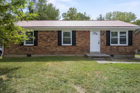 678 Cottonwood Dr, Richmond, KY 40475