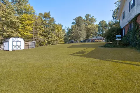 373 Circle Dr, Morehead, KY 40351 photo 4