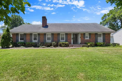 782 Sherwood Dr, Lexington, KY 40502