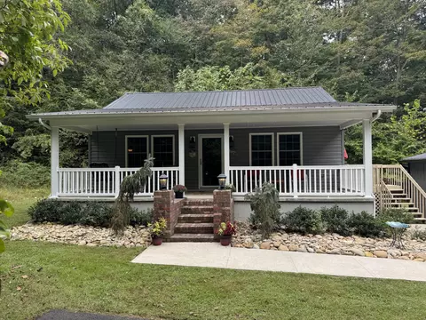 26 Mountain St, Williamsburg, KY 40769