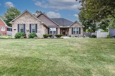 104 Roxie Ln, Georgetown, KY 40324