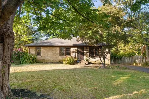 4646 Settle Blvd, Louisville, KY 40219