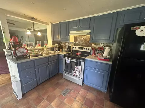 154 Perkins Ln, Pine Knot, KY 42635 photo 6