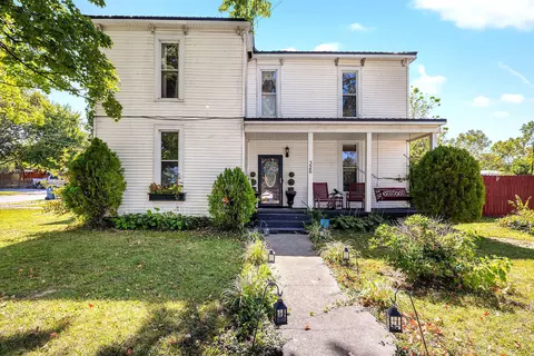 326 E Woodford St, Lawrenceburg, KY 40342