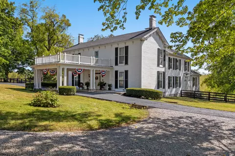 2651 N Middletown Rd, Paris, KY 40361