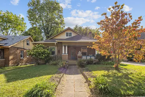 276 Castlewood Dr, Lexington, KY 40505
