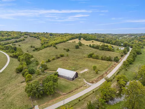 6425-6249 Muddy Creek Rd, Winchester, KY 40391