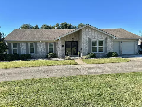 900 Duckers Rd, Midway, KY 40347