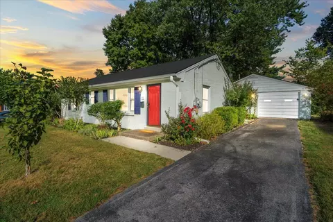 2410 Millbrook Dr, Lexington, KY 40503
