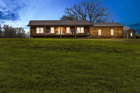 199 Hwy 746, Wellington, KY 40387