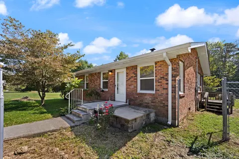 2015 Ellison Pulaski Rd, Eubank, KY 42567 photo 3