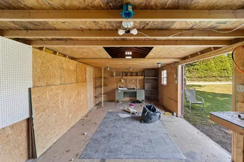 2015 Ellison Pulaski Rd, Eubank, KY 42567 photo 16