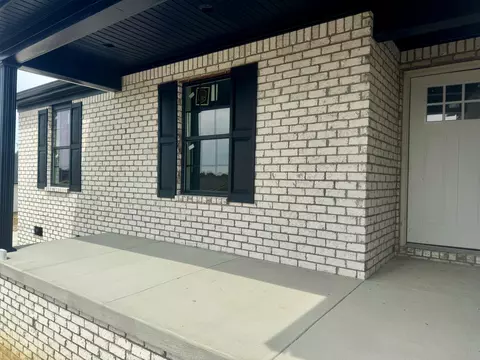 256 Brook Cv, Berea, KY 40403 photo 3