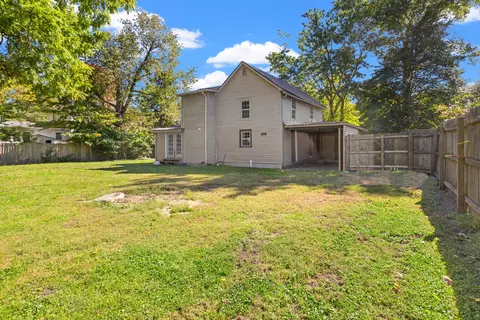 Exterior - 403 Prospect St, Berea, KY 40403 photo 4 of 4