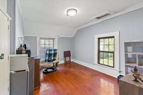 Bedroom - 403 Prospect St, Berea, KY 40403 photo 2 of 4