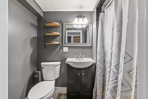 Bath - 403 Prospect St, Berea, KY 40403 photo 1 of 4