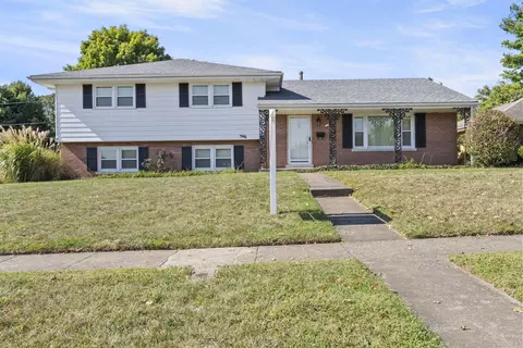 596 Bellcastle Rd, Lexington, KY 40505
