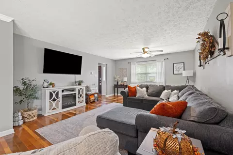 140 Circle Dr, Berea, KY 40403 photo 9