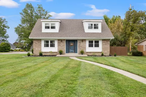 140 Circle Dr, Berea, KY 40403 photo 2