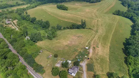 3719 Kirksville Rd, Lancaster, KY 40444