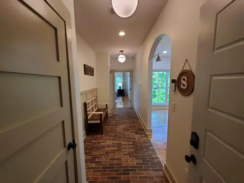 Entry Way - 106 Bob White Path, Georgetown, KY 40324 photo 4 of 13