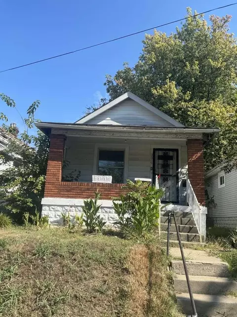 2019 Standard Ave, Louisville, KY 40210