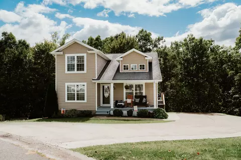 66 Hibiscus Ct, Morehead, KY 40351